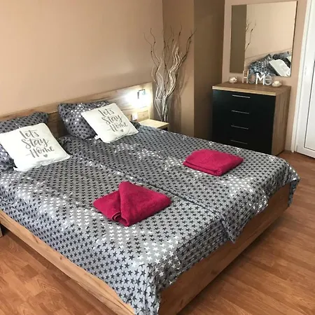 V&v Apartment *